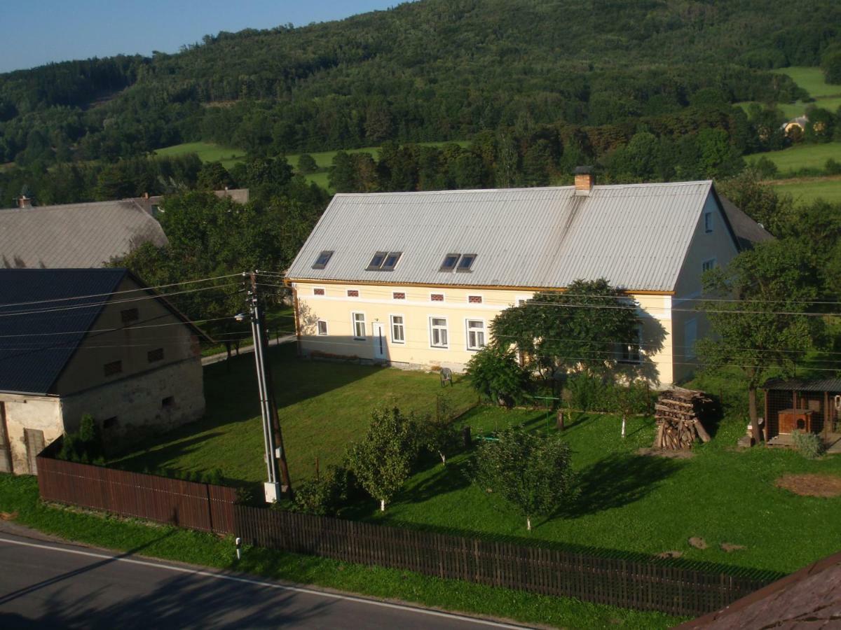 U Nás - Apartmán Zajíc Vapenna Exterior foto